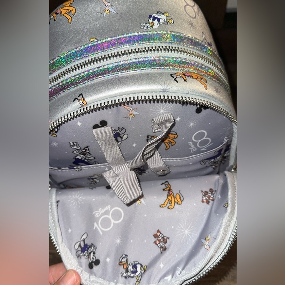 Loungefly Disney 100 years of Wonder mini backpack - Picture 7 of 8